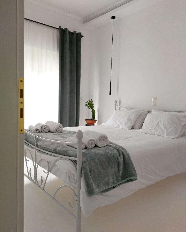 Вілла Zen Minimal Luxury Housing Tyros Екстер'єр фото